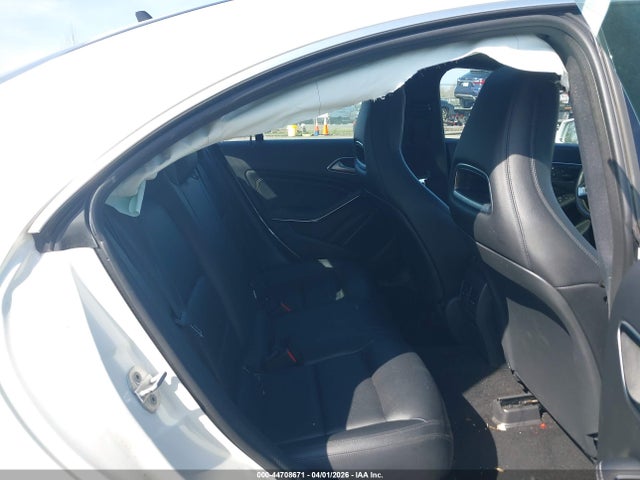 44708671 :رقم المزاد ، WDDSJ4EB9EN057790 vin ، 2014 Mercedes-benz Cla 250 مزاد بيع