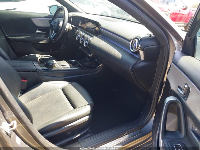 Продаж на аукціоні авто 2019 Mercedes-benz A 220, vin: WDD3G4EB0KW025254, номер лоту: 44708681