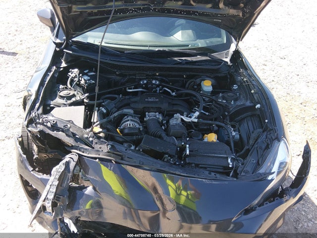 JF1ZNAA10H8705311 Toyota 86