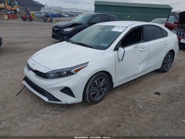 2023 Kia Forte Lxs მანქანა იყიდება აუქციონზე, vin: 3KPF24AD0PE538244, აუქციონის ნომერი: 44708741