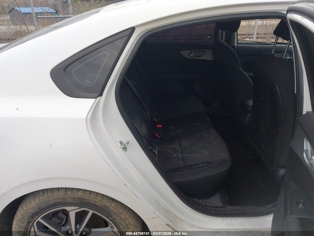 2023 Kia Forte Lxs მანქანა იყიდება აუქციონზე, vin: 3KPF24AD0PE538244, აუქციონის ნომერი: 44708741