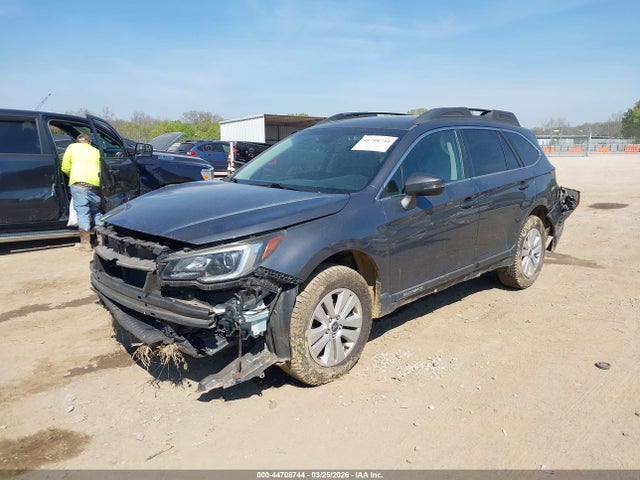 2018 SUBARU OUTBACK 4S4BSAFC0J3348158 Photo 1