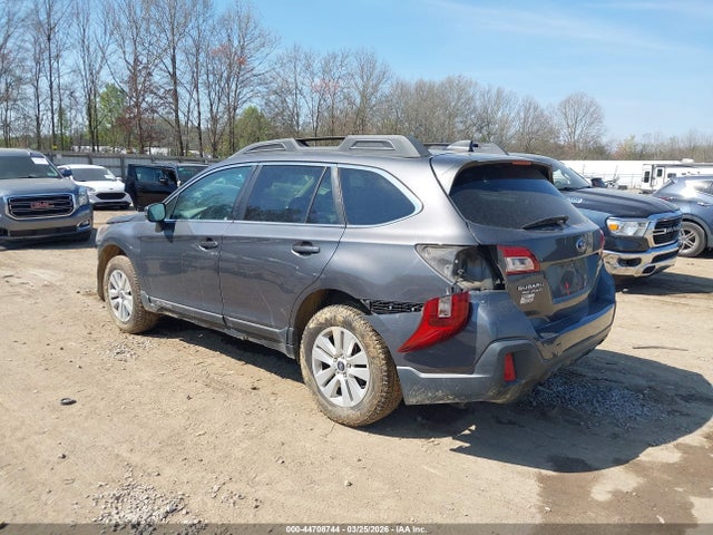 2018 SUBARU OUTBACK 4S4BSAFC0J3348158 Photo 2