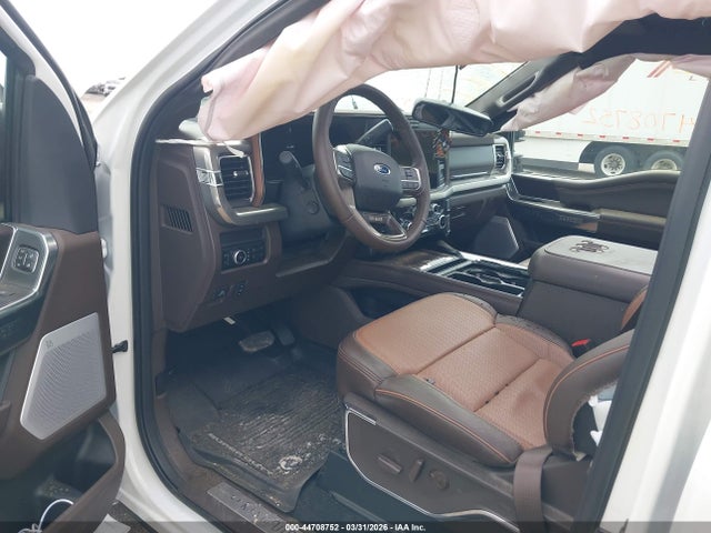 44708752 :رقم المزاد ، 1FT8W3BM8SED11152 vin ، 2025 Ford F-350 King Ranch مزاد بيع