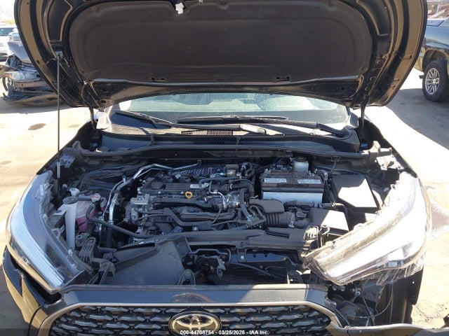 7MUDAABG9RV109555 Toyota Corolla Cross Xle