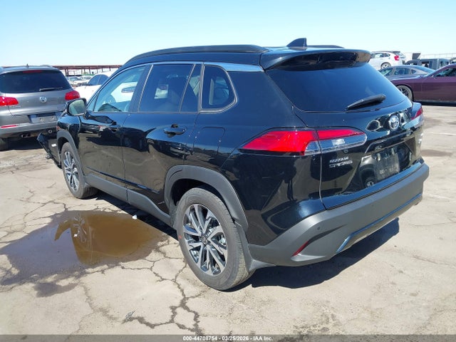7MUDAABG9RV109555 Toyota Corolla Cross Xle