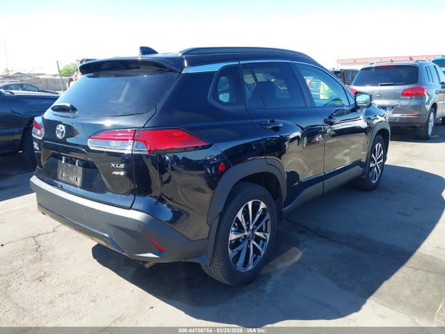 7MUDAABG9RV109555 Toyota Corolla Cross Xle