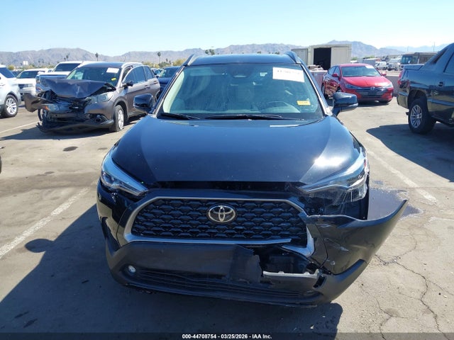 7MUDAABG9RV109555 Toyota Corolla Cross Xle