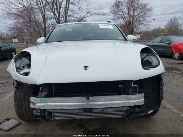 WP1AA2A53PLB05971 Porsche Macan T