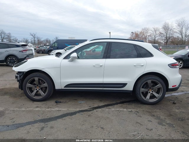 WP1AA2A53PLB05971 Porsche Macan T