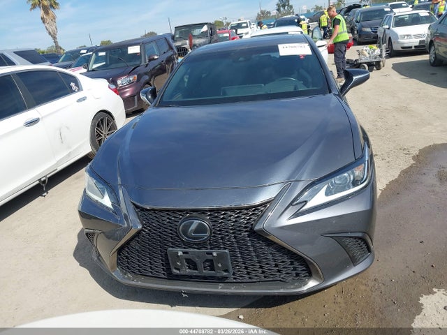 58AJZ1B15PU140350 Lexus Es 350 F Sport Handling