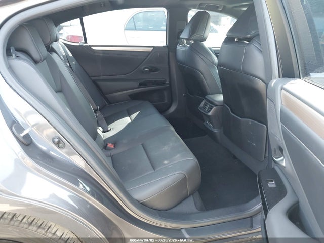 58AJZ1B15PU140350 Lexus Es 350 F Sport Handling