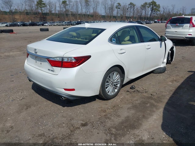 Продажа на аукционе авто 2015 Lexus Es 350, vin: JTHBK1GG7F2184490, номер лота: 44708786