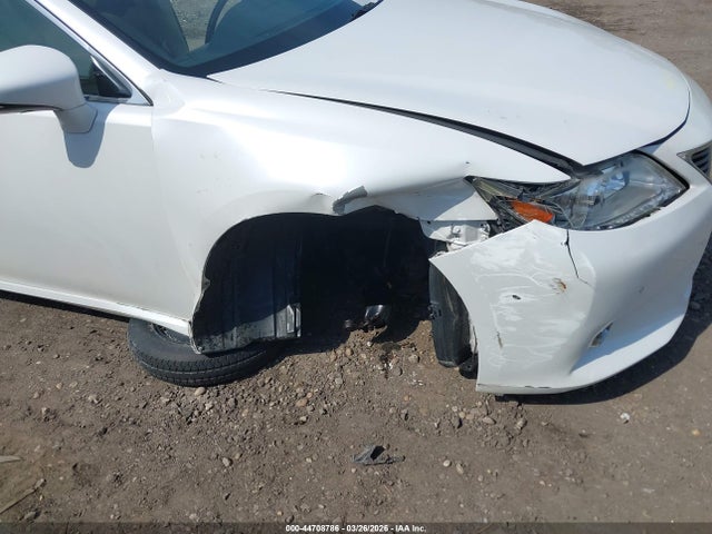 Продажа на аукционе авто 2015 Lexus Es 350, vin: JTHBK1GG7F2184490, номер лота: 44708786