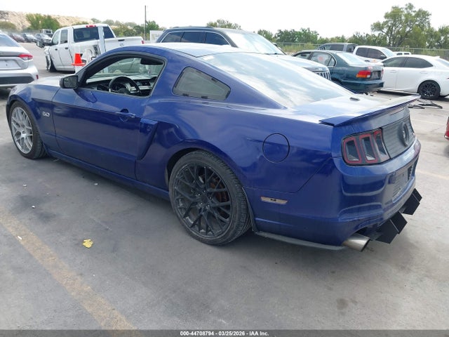2013 FORD MUSTANG 1ZVBP8CF1D5241168 Photo 2