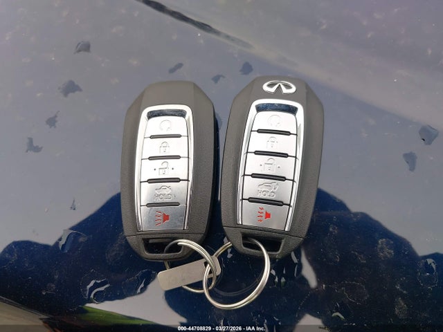 44708829 :رقم المزاد ، 3PCAJ5M3XLF117156 vin ، 2020 Infiniti Qx50 Sensory Awd مزاد بيع