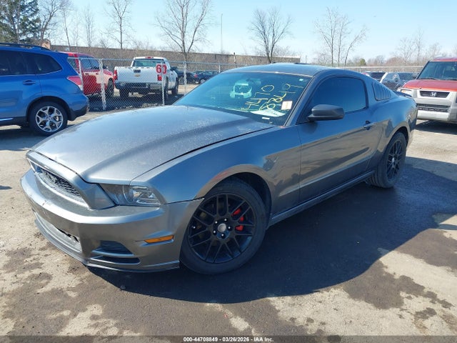 Продажа на аукционе авто 2013 Ford Mustang V6, vin: 1ZVBP8AM2D5241021, номер лота: 44708849