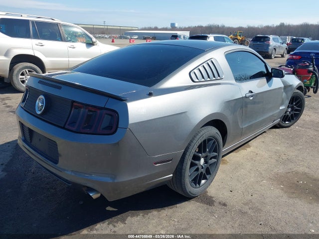 Продажа на аукционе авто 2013 Ford Mustang V6, vin: 1ZVBP8AM2D5241021, номер лота: 44708849