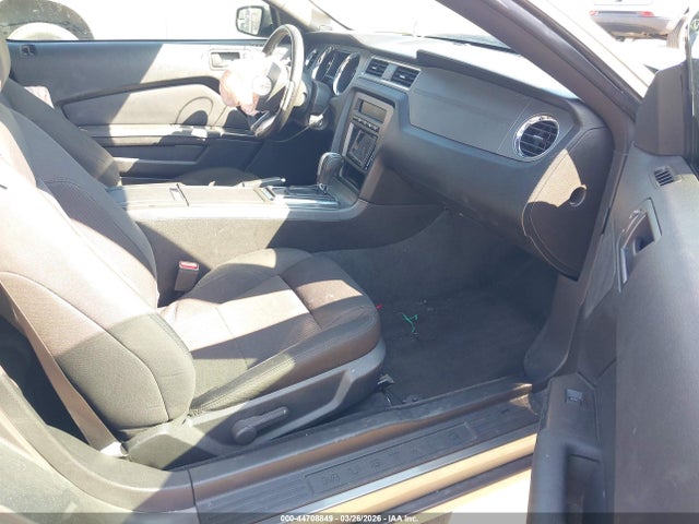 Продажа на аукционе авто 2013 Ford Mustang V6, vin: 1ZVBP8AM2D5241021, номер лота: 44708849