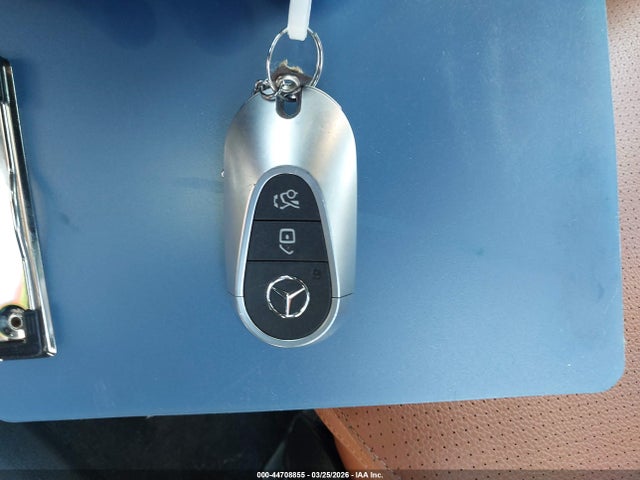 W1KAF4GB2PR101439 Mercedes-Benz C 300 Sedan
