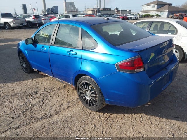 2011 FORD FOCUS 1FAHP3GNXBW118676 Photo 2