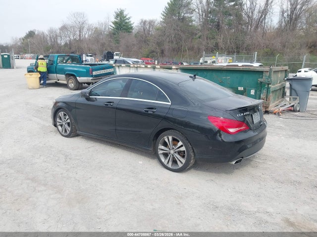 2014 MERCEDES-BENZ CLA 250 WDDSJ4EB2EN082692 Photo 2