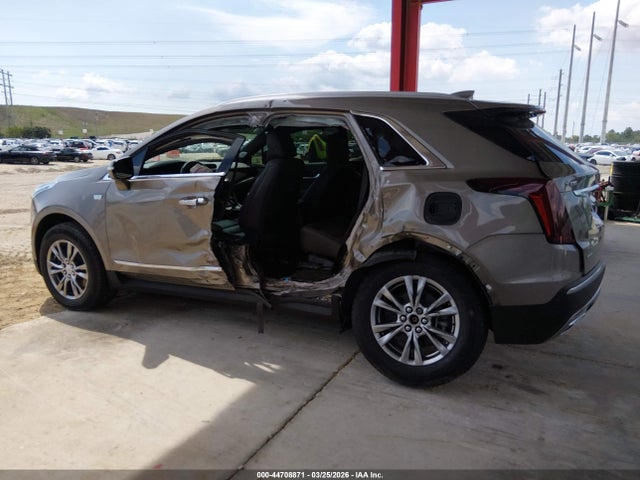 44708871 :رقم المزاد ، 1GYKNDR42PZ139473 vin ، 2023 Cadillac Xt5 Awd Premium Luxury مزاد بيع