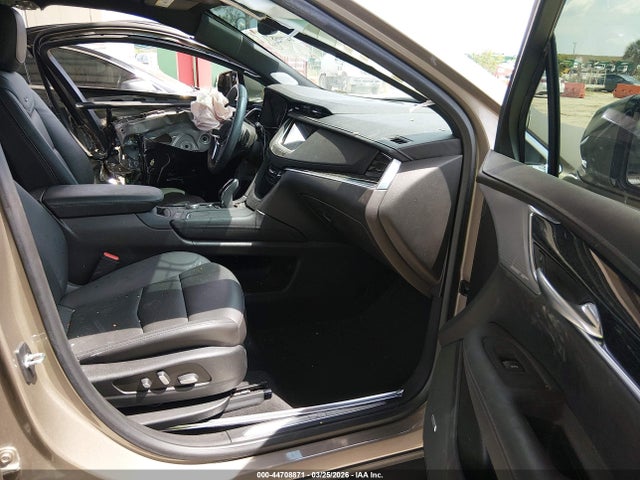 44708871 :رقم المزاد ، 1GYKNDR42PZ139473 vin ، 2023 Cadillac Xt5 Awd Premium Luxury مزاد بيع