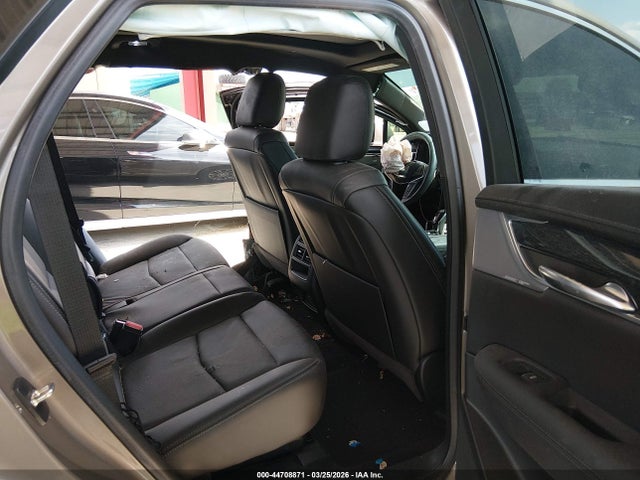 44708871 :رقم المزاد ، 1GYKNDR42PZ139473 vin ، 2023 Cadillac Xt5 Awd Premium Luxury مزاد بيع