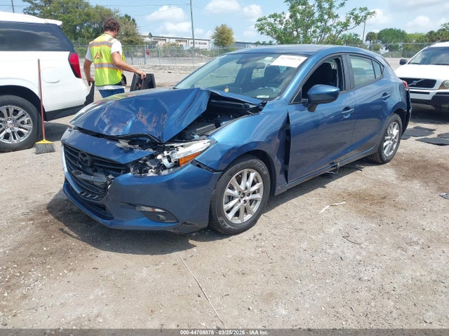 2018 Mazda Mazda3 Sport მანქანა იყიდება აუქციონზე, vin: 3MZBN1K75JM236195, აუქციონის ნომერი: 44708878