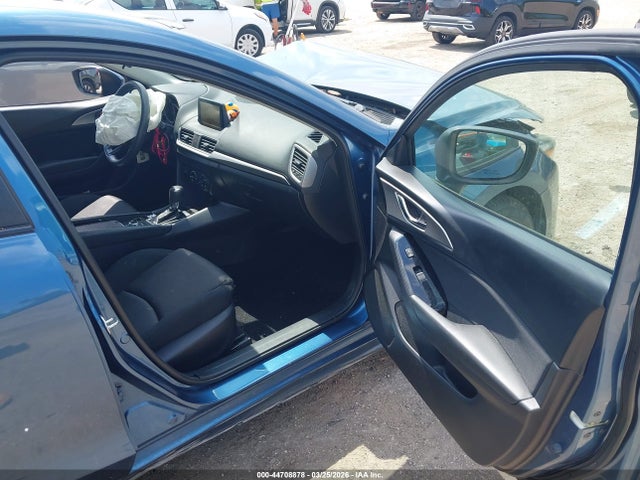 2018 Mazda Mazda3 Sport მანქანა იყიდება აუქციონზე, vin: 3MZBN1K75JM236195, აუქციონის ნომერი: 44708878