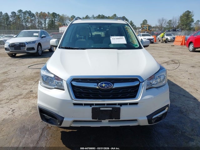 JF2SJAGCXHH532589 Subaru Forester 2.5i Premium