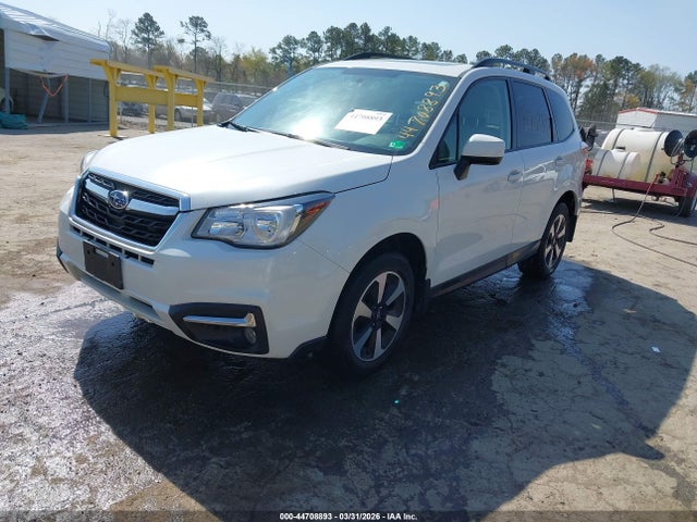 JF2SJAGCXHH532589 Subaru Forester 2.5i Premium