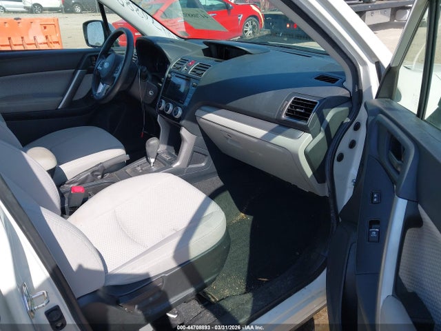 JF2SJAGCXHH532589 Subaru Forester 2.5i Premium