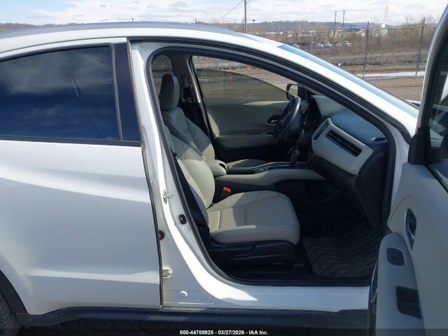 2018 HONDA HR-V 3CZRU6H77JM707377 Photo 4