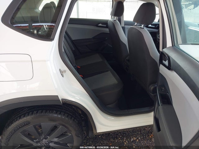 Продажа на аукционе авто 2024 Volkswagen Taos 1.5t S, vin: 3VV5X7B21RM056405, номер лота: 44708928