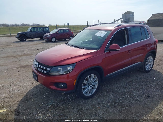 44708932 :رقم المزاد ، WVGAV7AX2FW094572 vin ، 2015 Volkswagen Tiguan Sel مزاد بيع