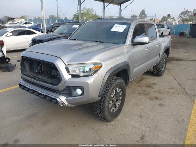 3TMAZ5CN8KM109241 Toyota Tacoma Trd Off Road