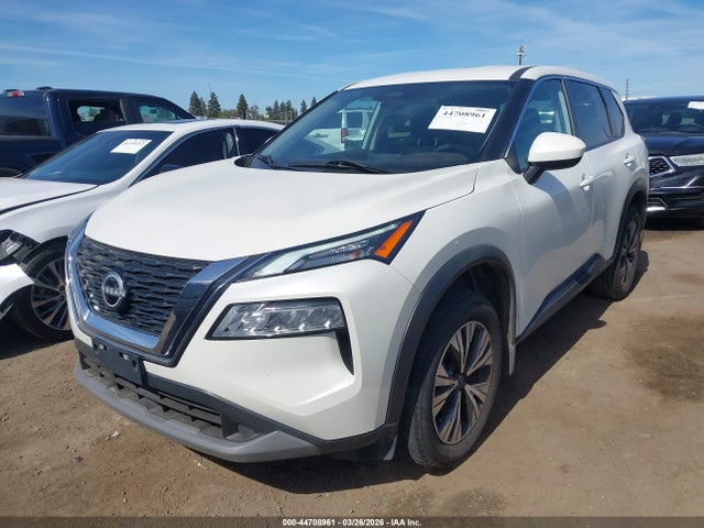 JN8BT3BAXPW413577 Nissan Rogue Sv Fwd