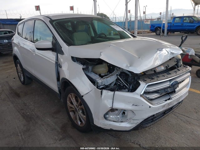 2017 FORD ESCAPE 1FMCU0GD2HUE96686