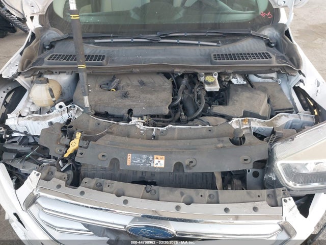 2017 FORD ESCAPE 1FMCU0GD2HUE96686 Photo 9