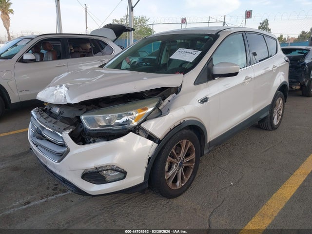 2017 FORD ESCAPE 1FMCU0GD2HUE96686 Photo 1
