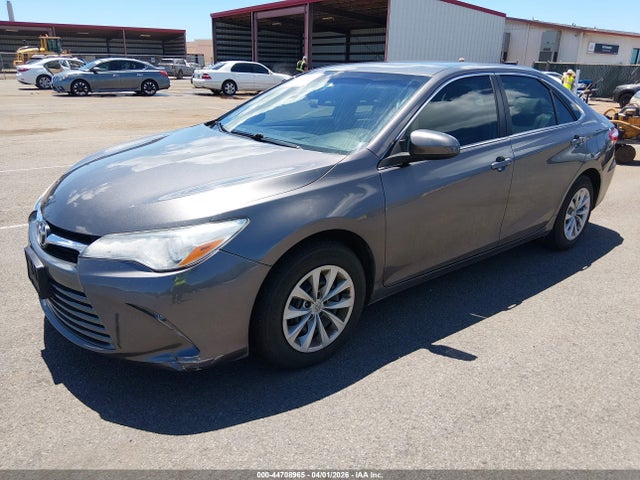 2017 Toyota Camry Le მანქანა იყიდება აუქციონზე, vin: 4T1BF1FK4HU369241, აუქციონის ნომერი: 44708965