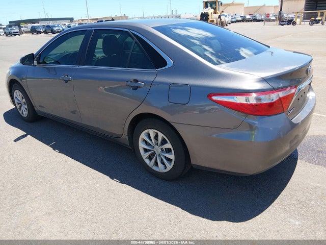 2017 Toyota Camry Le მანქანა იყიდება აუქციონზე, vin: 4T1BF1FK4HU369241, აუქციონის ნომერი: 44708965