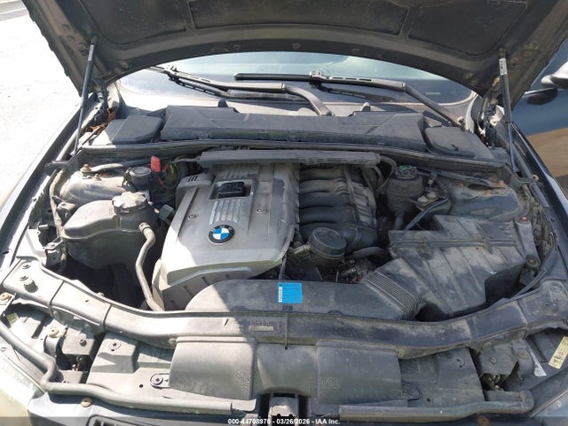 44708970 :رقم المزاد ، WBAVB33576AZ87253 vin ، 2006 Bmw 330i مزاد بيع