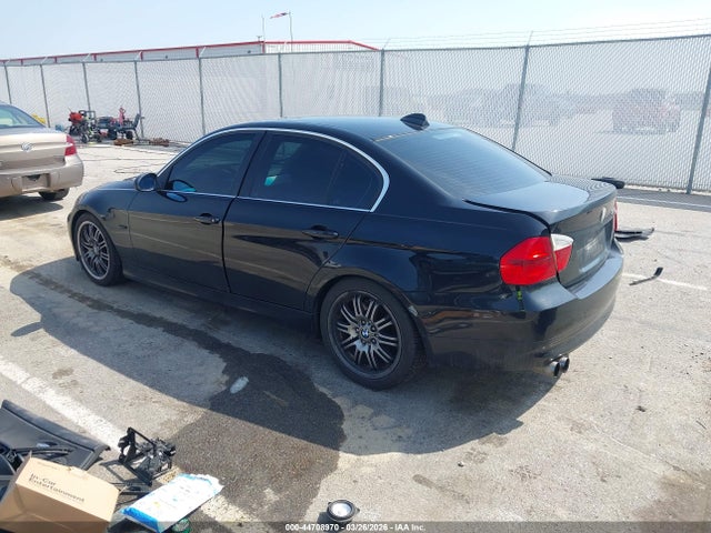 44708970 :رقم المزاد ، WBAVB33576AZ87253 vin ، 2006 Bmw 330i مزاد بيع