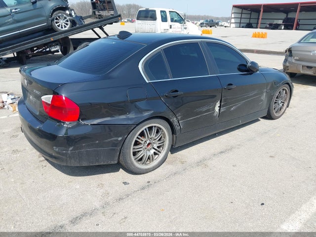 44708970 :رقم المزاد ، WBAVB33576AZ87253 vin ، 2006 Bmw 330i مزاد بيع