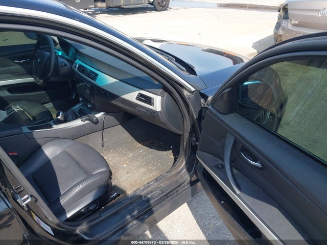 44708970 :رقم المزاد ، WBAVB33576AZ87253 vin ، 2006 Bmw 330i مزاد بيع