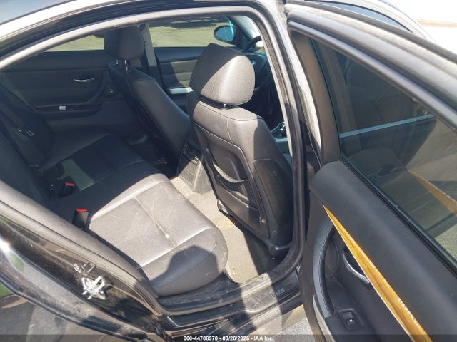 44708970 :رقم المزاد ، WBAVB33576AZ87253 vin ، 2006 Bmw 330i مزاد بيع