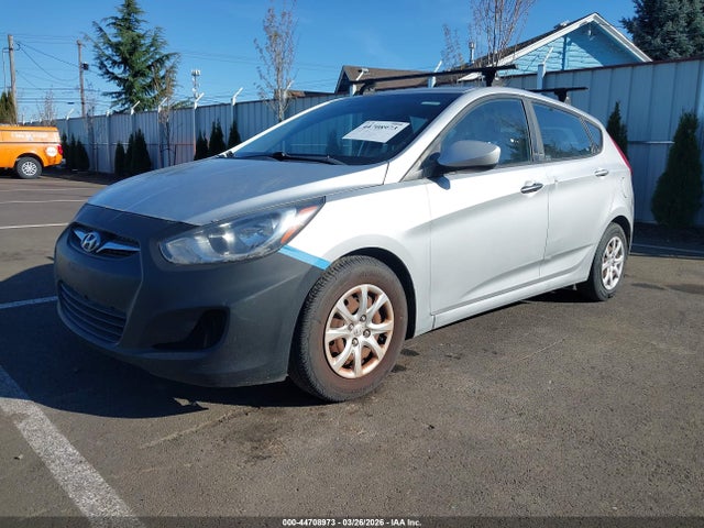 Продажа на аукционе авто 2013 Hyundai Accent Gs, vin: KMHCT5AE3DU065835, номер лота: 44708973